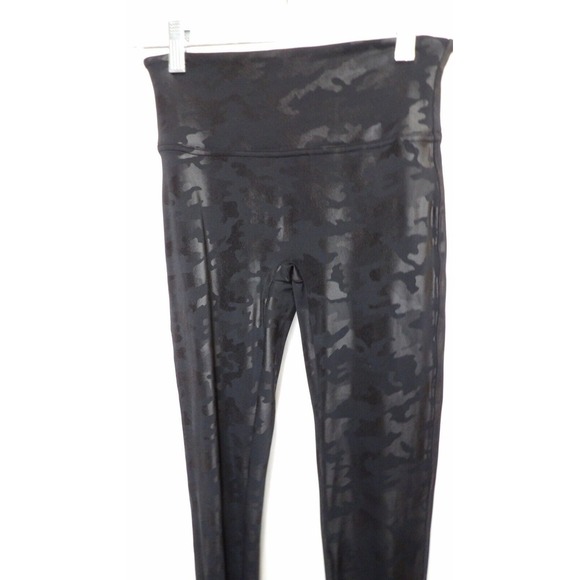 Spanx Ankle Leggings Black Camouflage Mid-Rise Wide Waistband Stretch Size Small - Picture 5 of 15